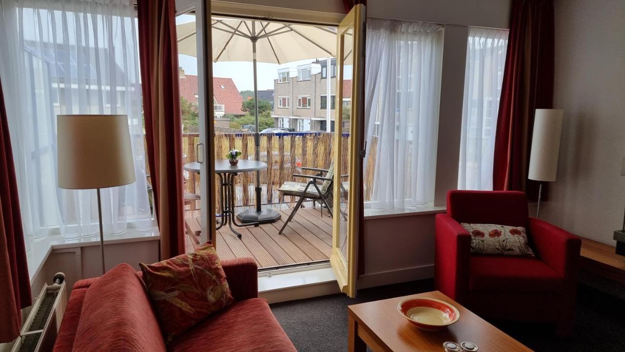 Appartementen De Strandloper 버겐안지 외부 사진