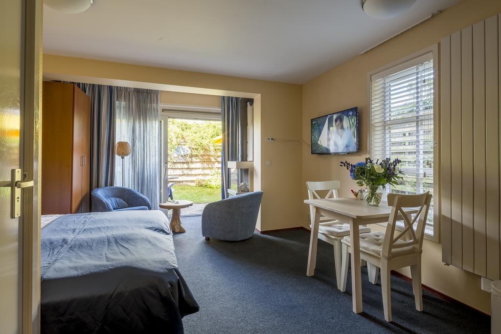 Appartementen De Strandloper 버겐안지 외부 사진
