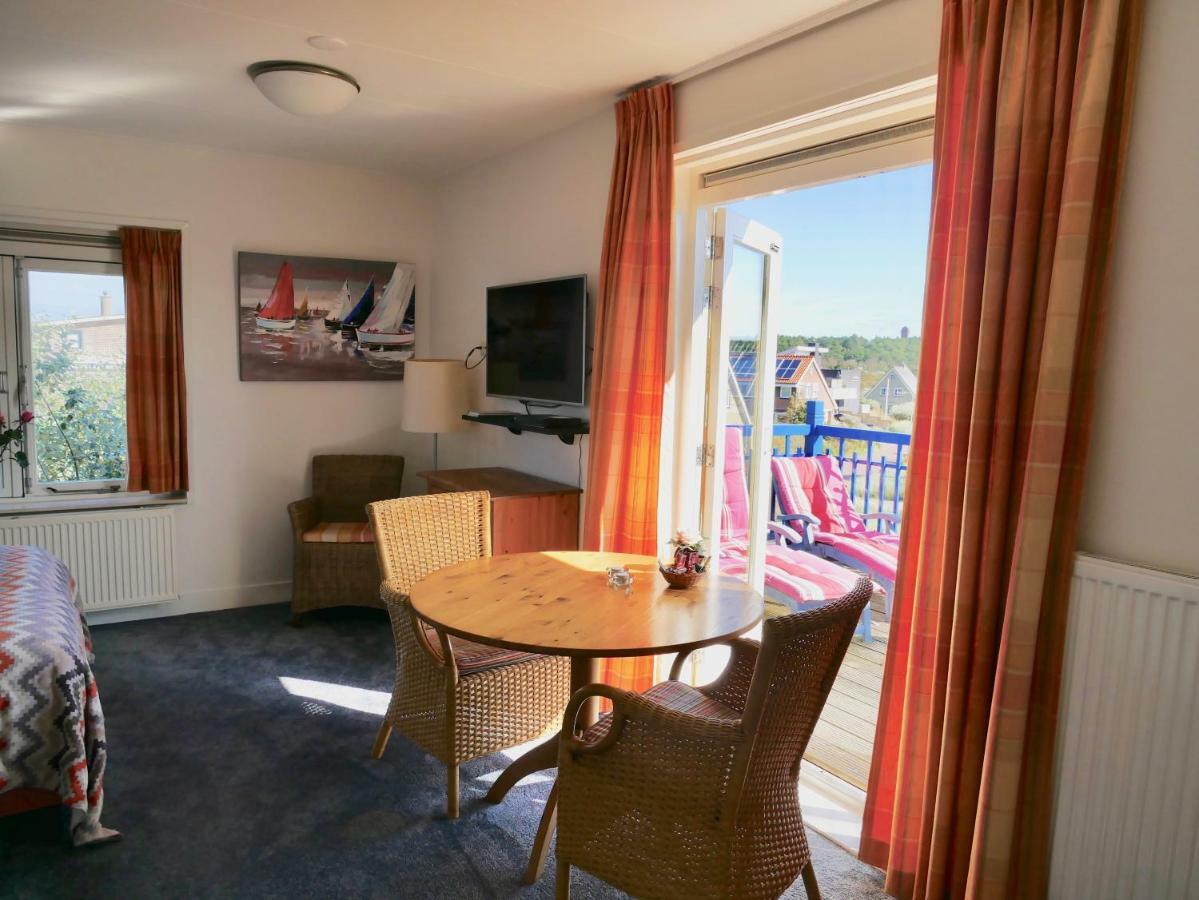 Appartementen De Strandloper 버겐안지 외부 사진